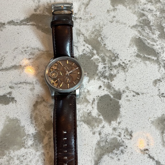Men’s Fossil Watch - Picture 2 of 4